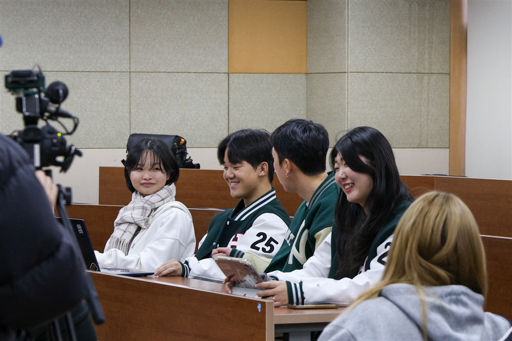 그림입니다.  원본 그림의 이름: CLP0000085c0005.bmp  원본 그림의 크기: 가로 2048pixel, 세로 1365pixel